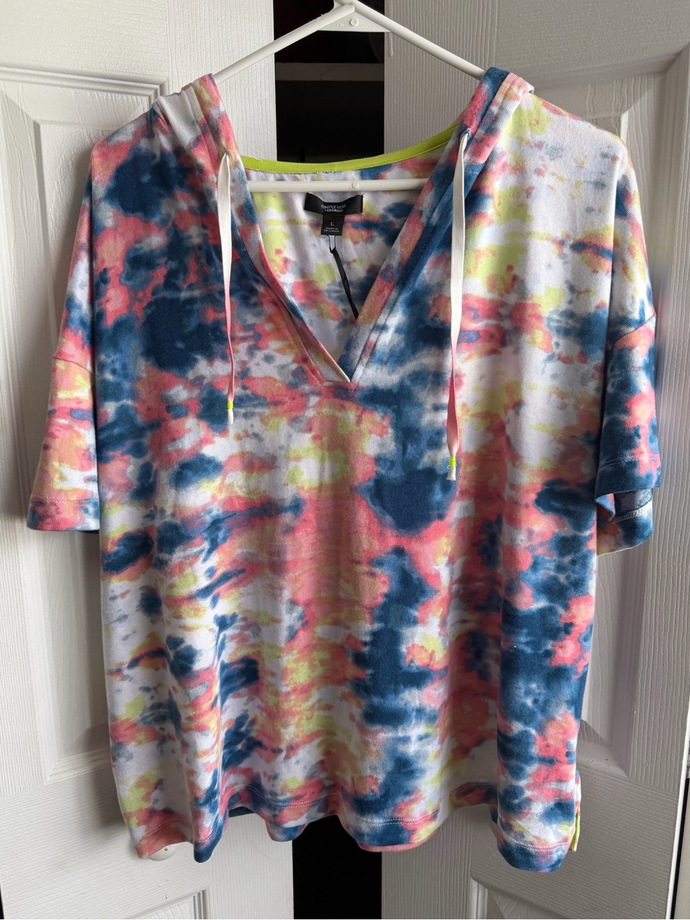 Simply Vera Vera Wang Women’s Tie-Dye Hooded Short-Sleeve Top Pink/Blue/Yellow